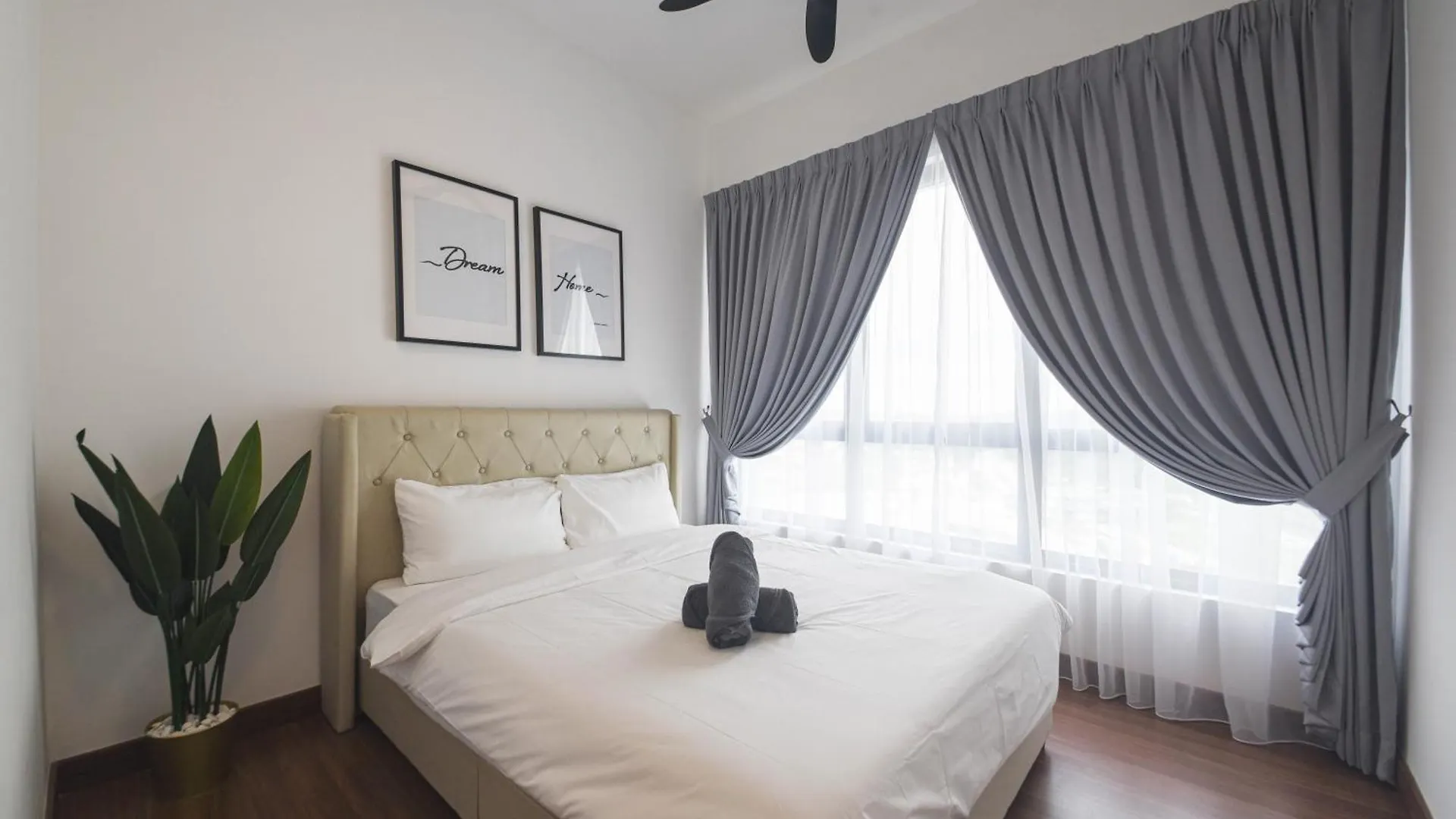 Setia Alam Cozy Suites Near Sccc Shah Alam